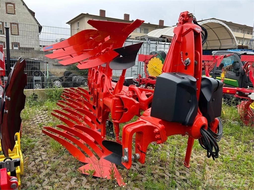 Kuhn Vari-Master L Charrue non réversible