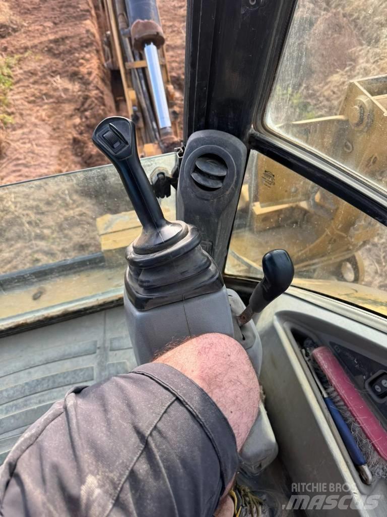 CAT 432 E Tractopelle