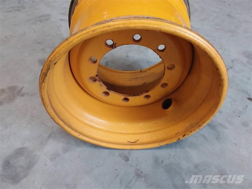 Rottne H11 20x24,5 Pneus, roues et jantes
