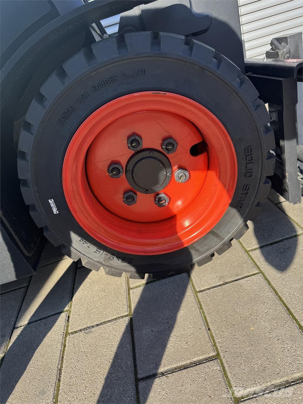 Bobcat D25NXS Chariots diesel