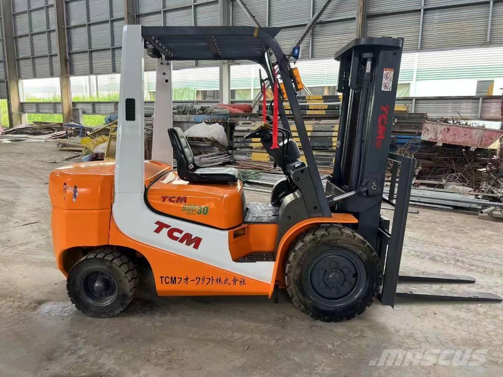 TCM FD 30 Chariots diesel