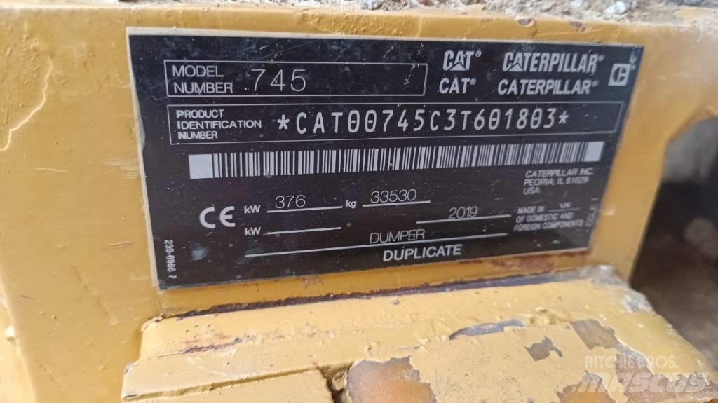 CAT 745 Tombereau articulé