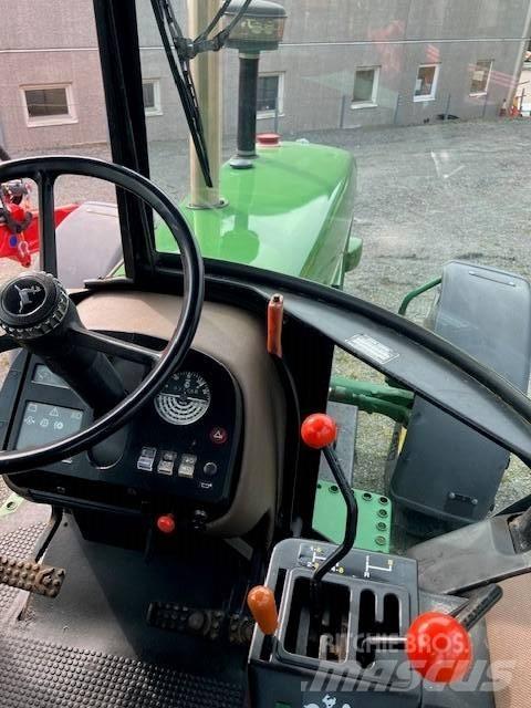 John Deere 3640 MFWD Tracteur