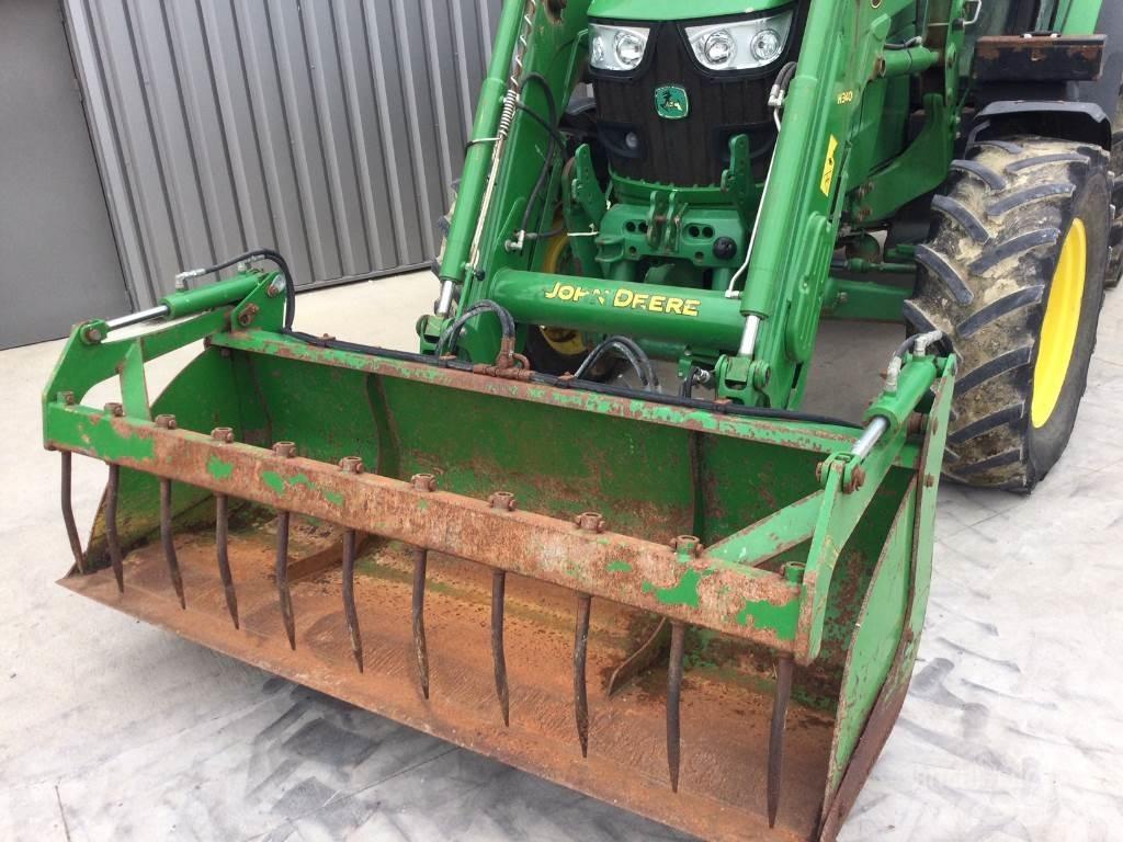 John Deere 6130R Tracteur