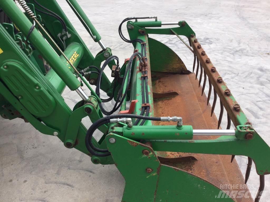 John Deere 6130R Tracteur
