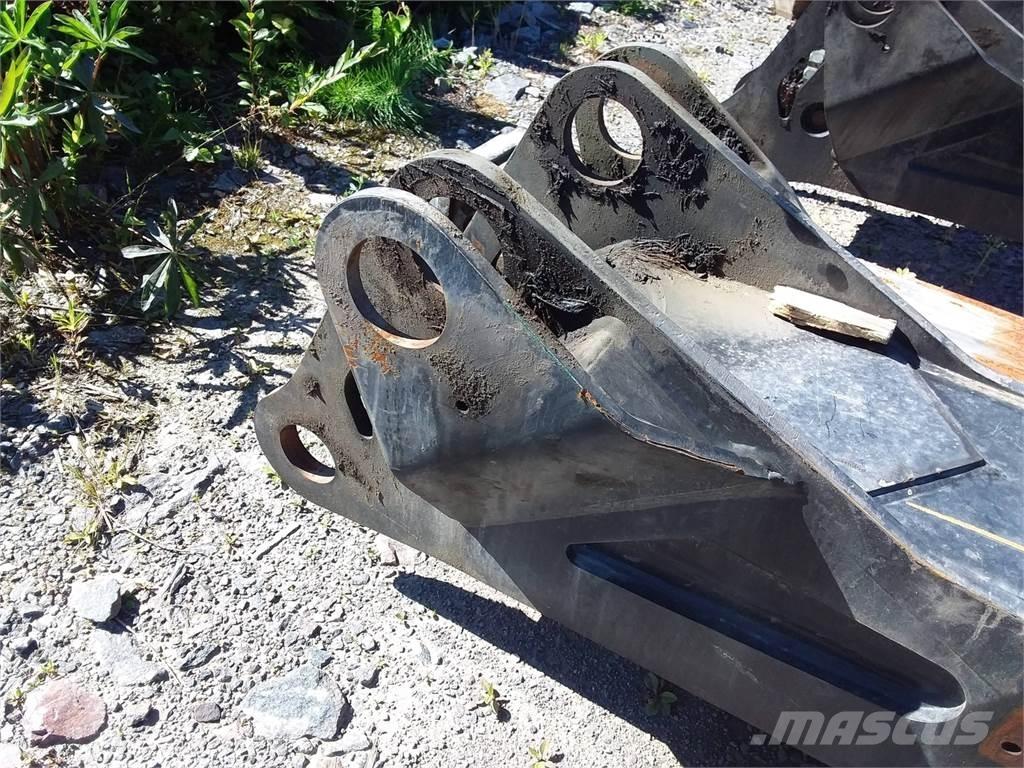 Komatsu C270h Grue forestière