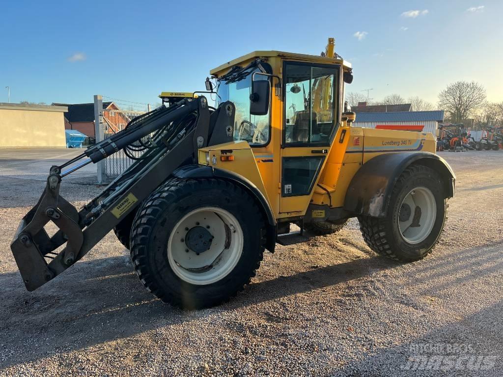 Lundberg 345 Ti Chargeuse sur pneus