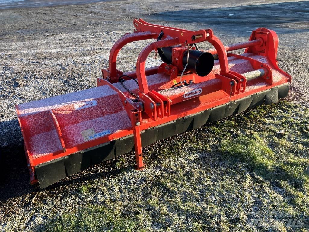 Maschio bufalo 300 Broyeur / Gyrobroyeur / Epareuse
