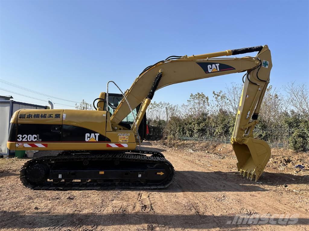 CAT 320 C L Pelle sur chenilles