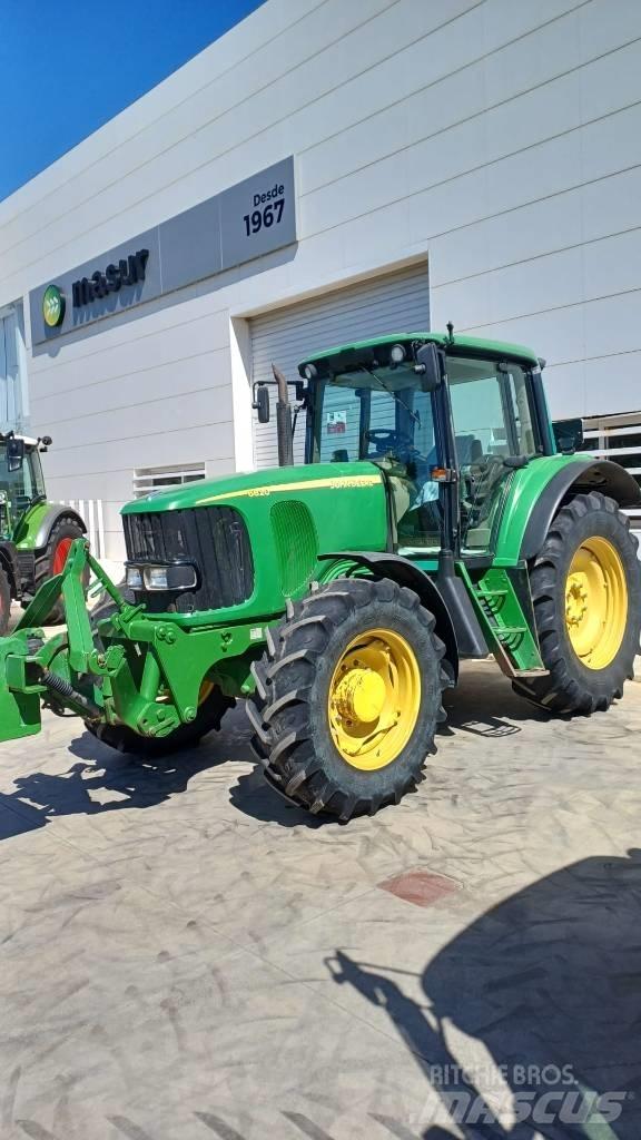 John Deere 6820 Tracteur