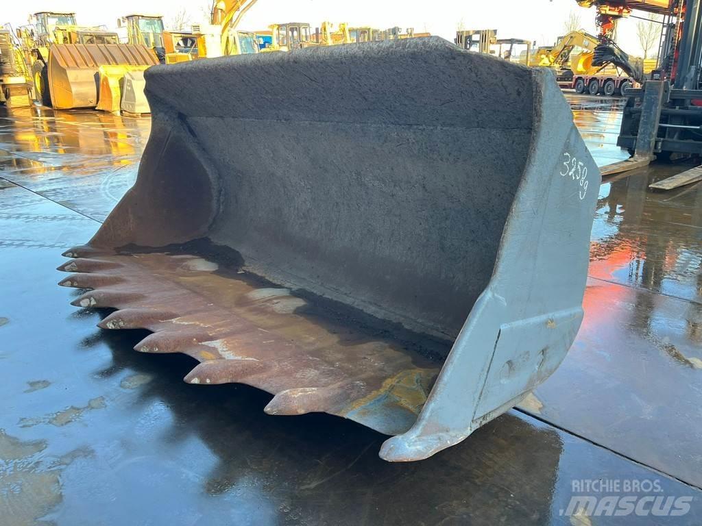 CAT 980 Bucket Godet