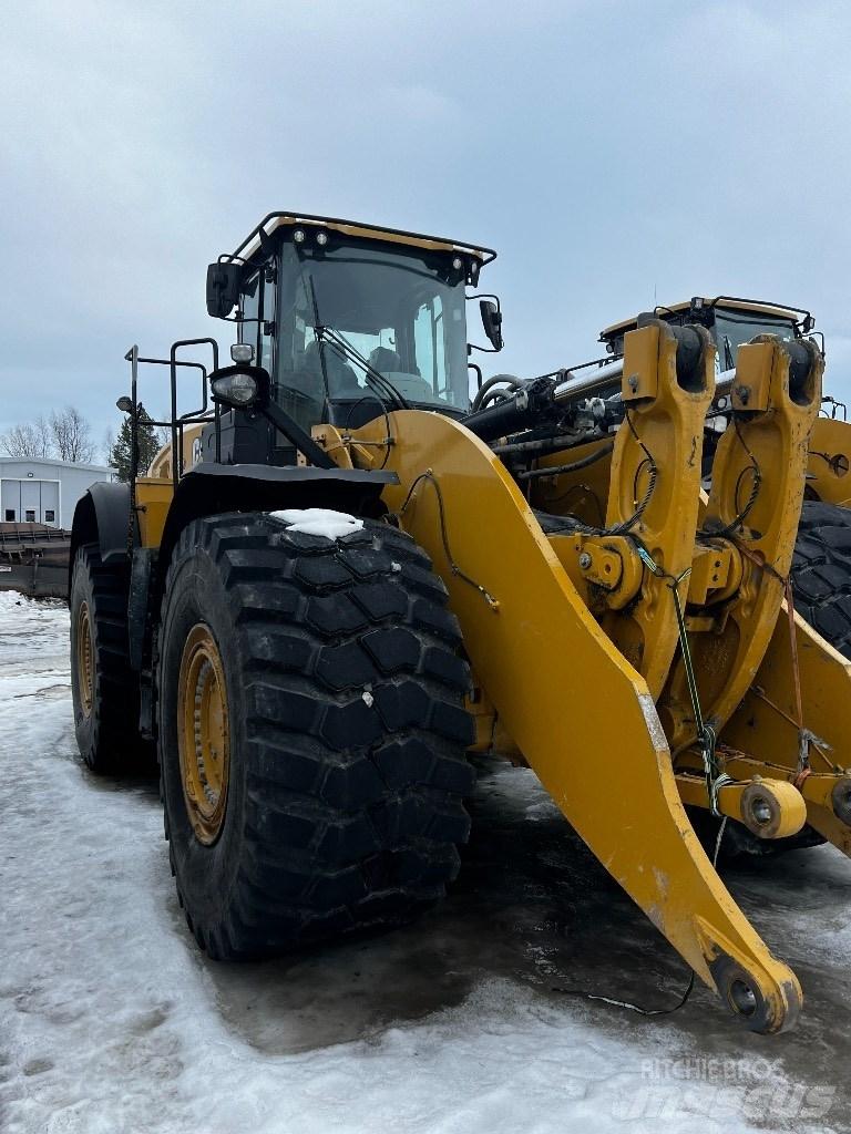 CAT 982 M Chargeuse sur pneus