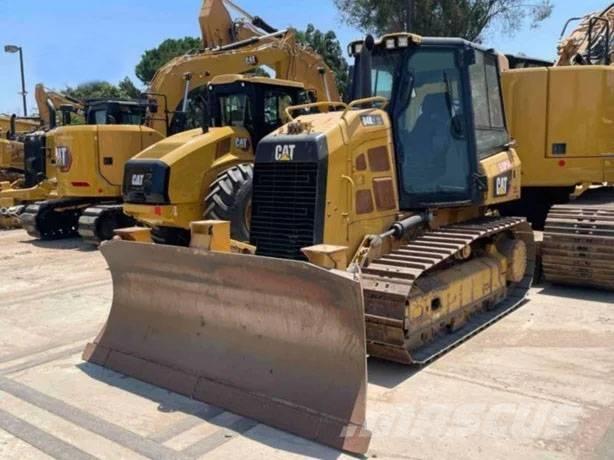 CAT D 4 K 2 XL Bouteurs sur chenilles