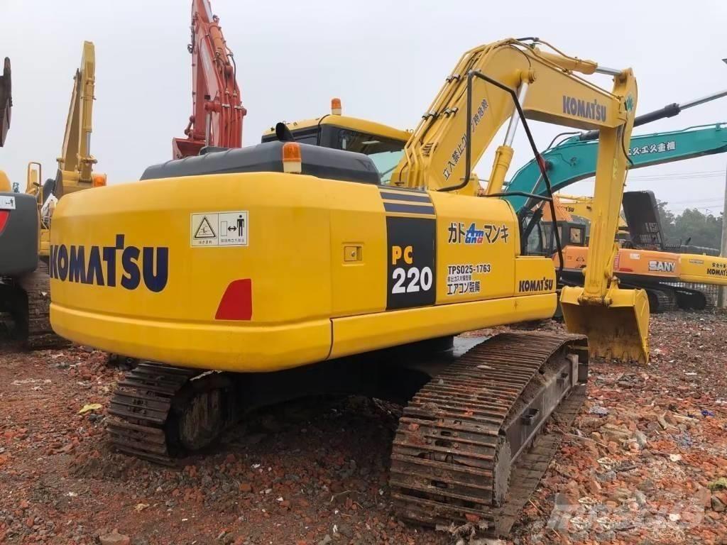 Komatsu pc220-7 Pelle sur chenilles
