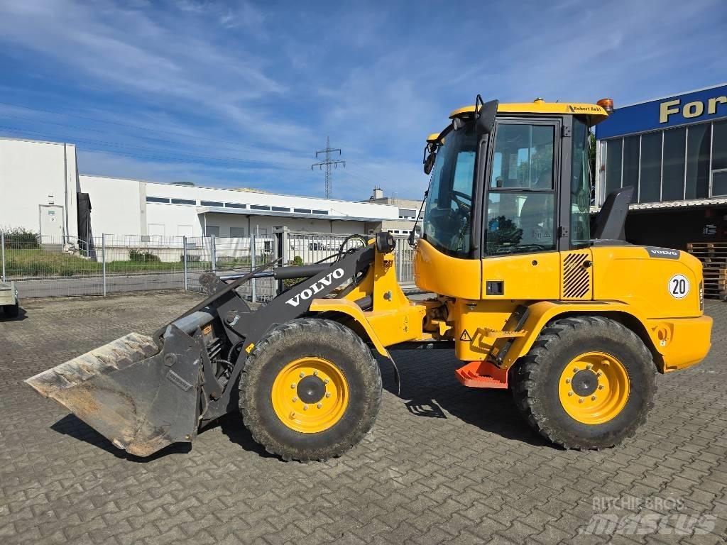 Volvo L 30 G Chargeuse sur pneus