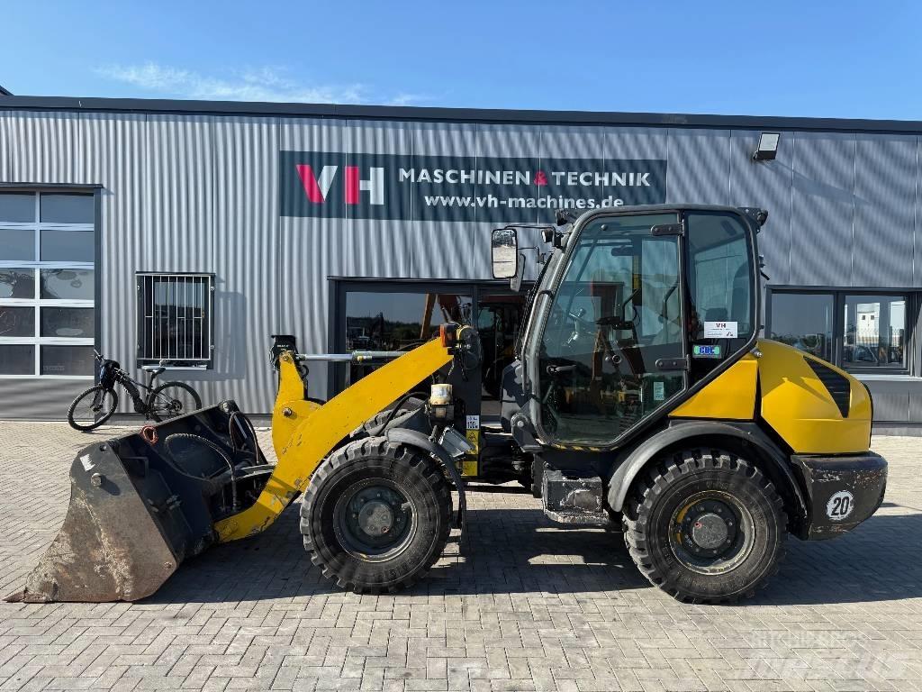 Komatsu WA 70-6 Chargeuse sur pneus