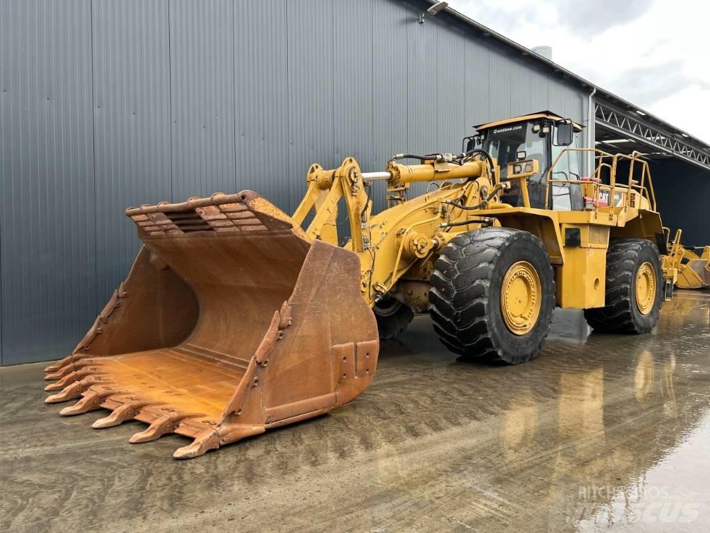CAT 988H Chargeuse sur pneus