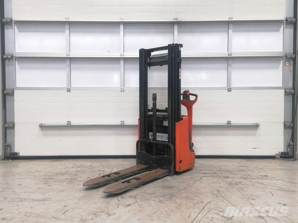 Linde L10 Gerbeur accompagnant