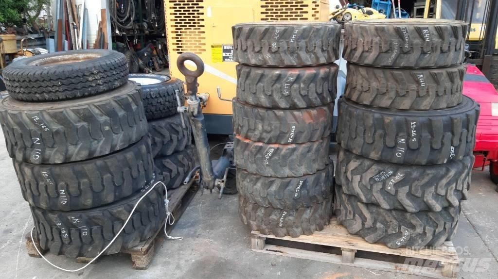 Bobcat 12 16.5 Pneus, roues et jantes
