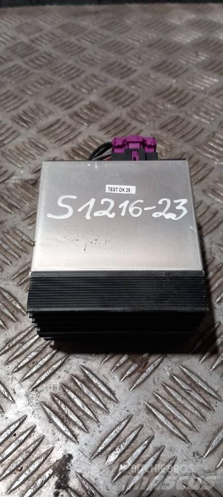 Scania R 440   1729858 Electronique