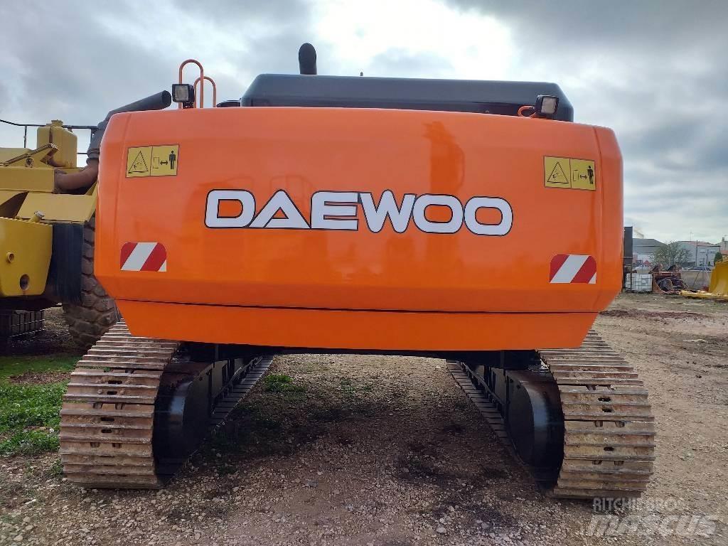 Daewoo 520 LC Pelle sur chenilles