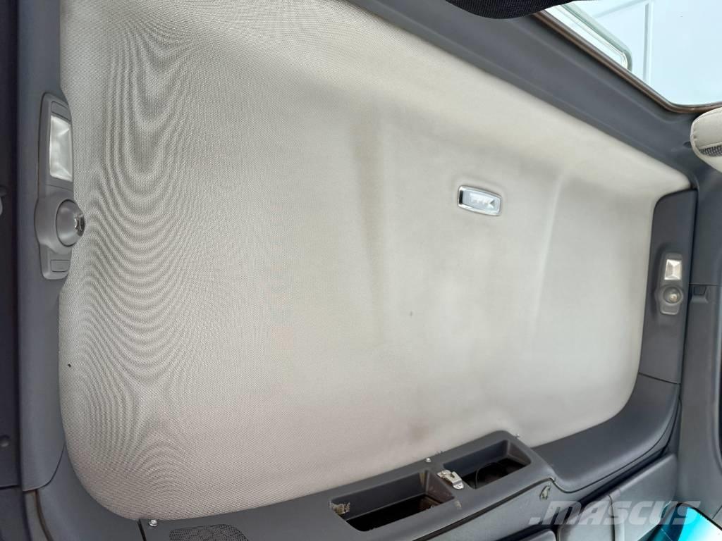 Peterbilt 567 Tracteur routier