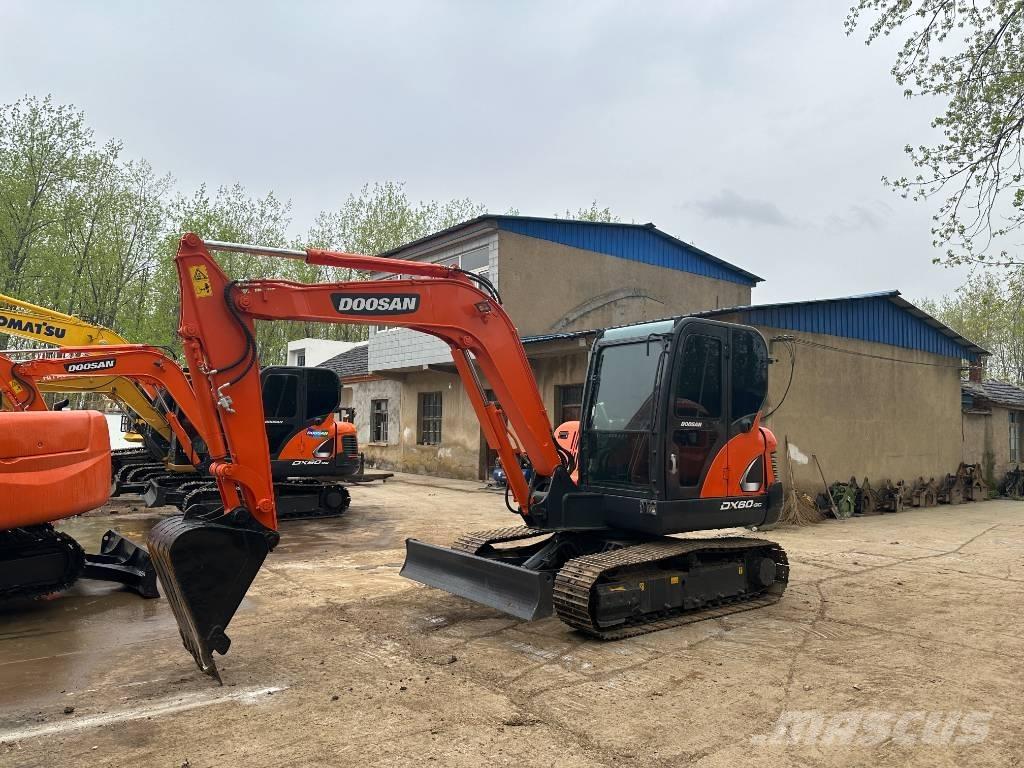 Doosan DX60 Pelle sur chenilles