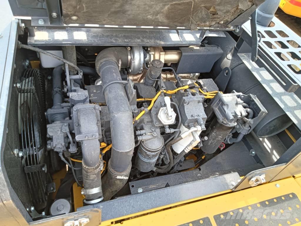 Komatsu PC 450-8 Pelle sur chenilles