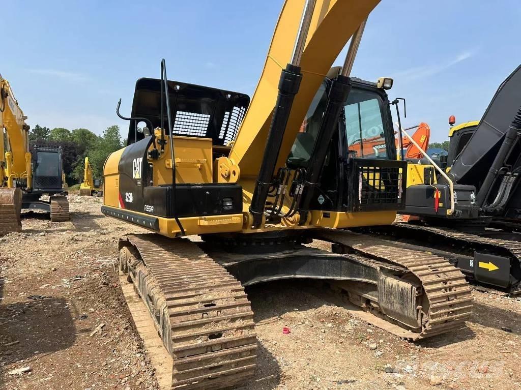 CAT 326 Pelle sur chenilles