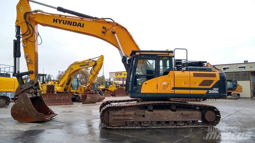 Hyundai HX 300 L Pelle sur chenilles