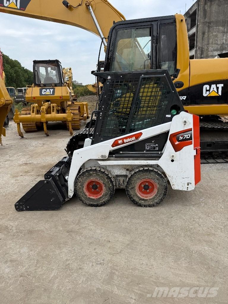 Bobcat S70 Chargeuse compacte