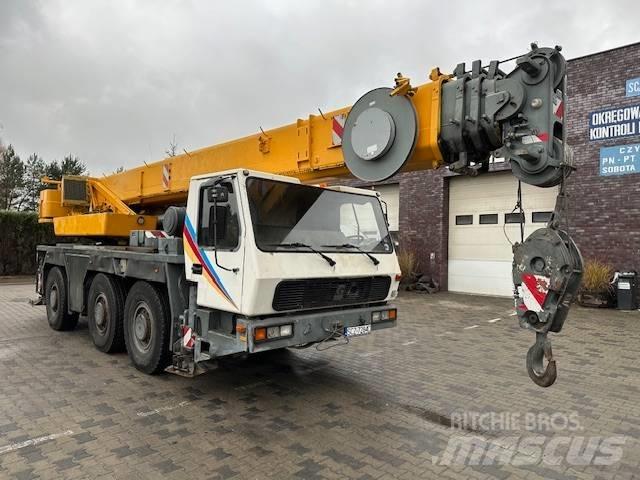 Grove GMK 3050 Grues tout terrain