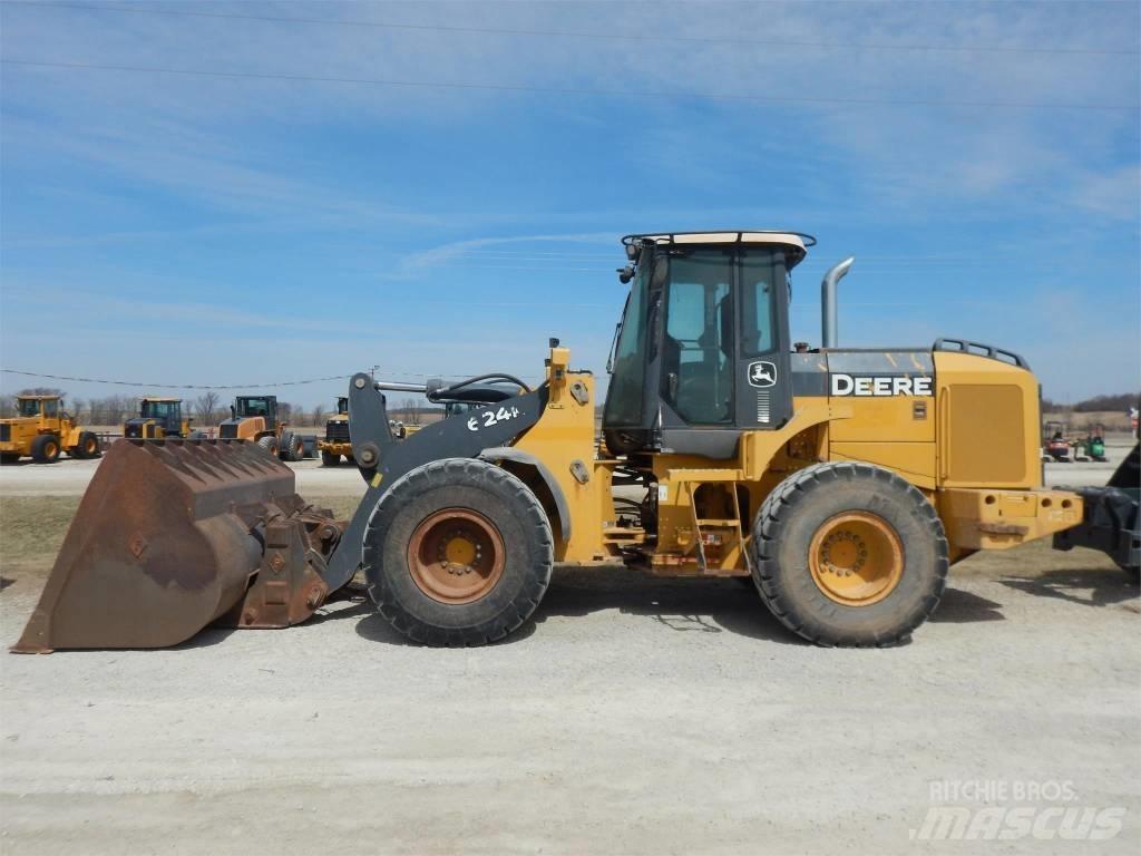 John Deere 624K Chargeuse sur pneus