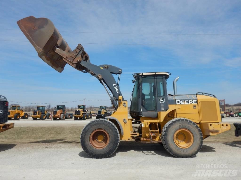 John Deere 624K Chargeuse sur pneus