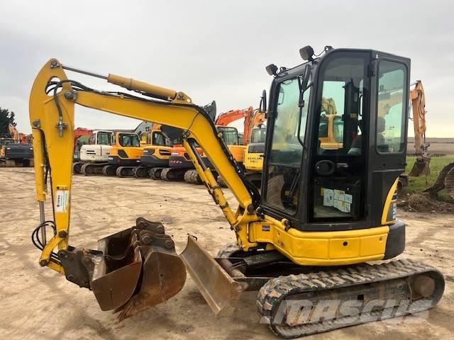 Komatsu PC 26 MR-3 Mini pelle < 7t