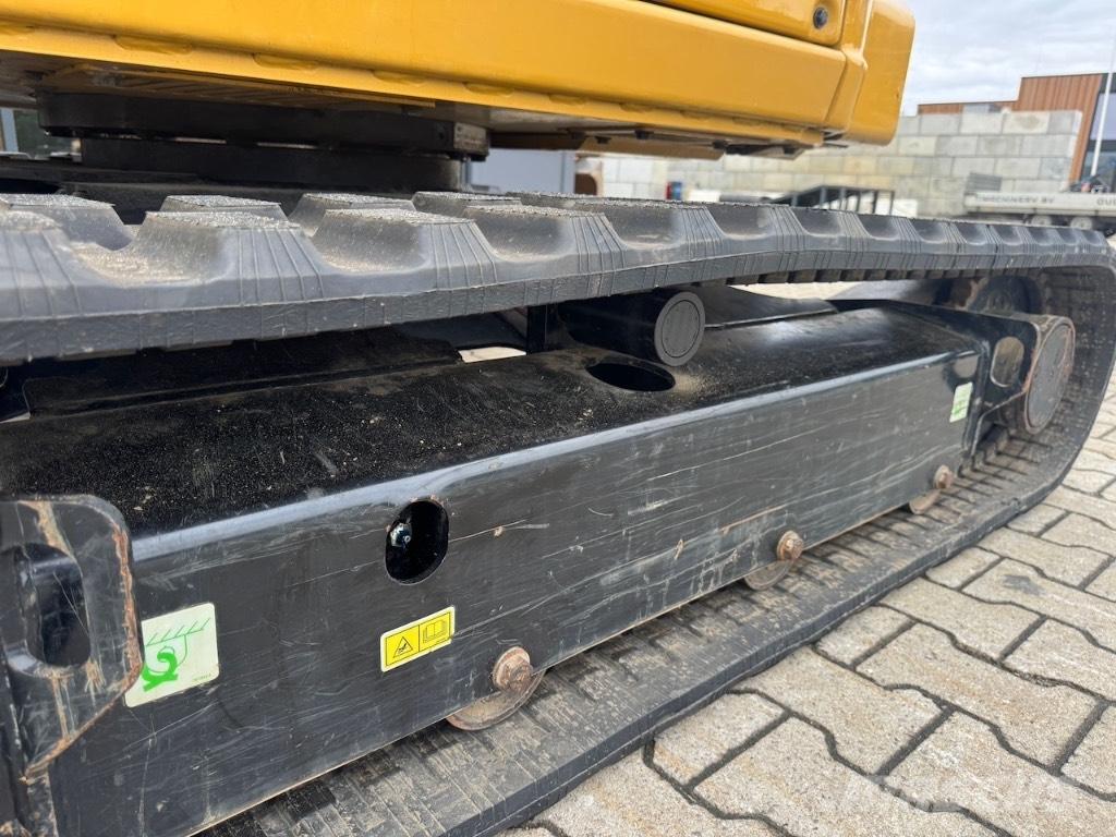 CAT 303.5 CR Mini pelle < 7t