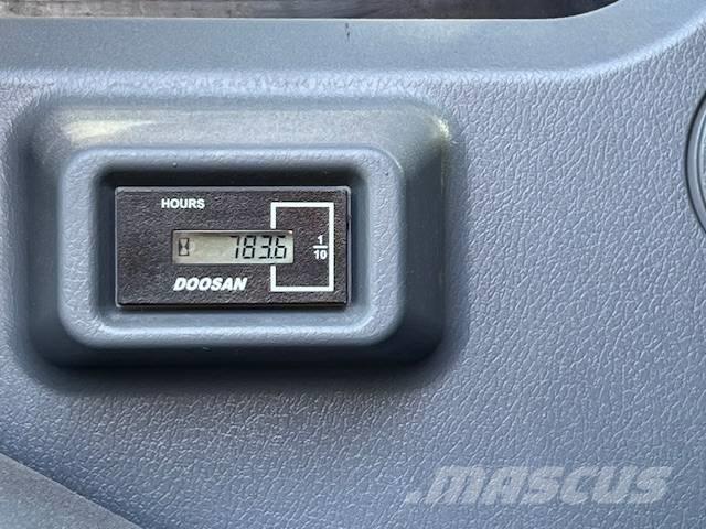 Doosan DX 140 LC-7 Pelle sur chenilles