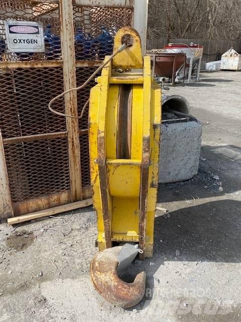 Liebherr HS 885 HD Grue sur chenilles