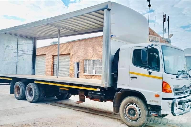 Hino 500 2626 Autre camion