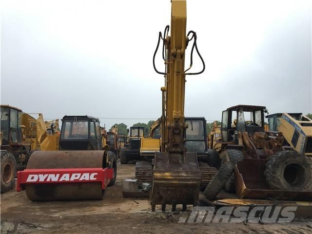 Kobelco SK 220 Pelle sur chenilles