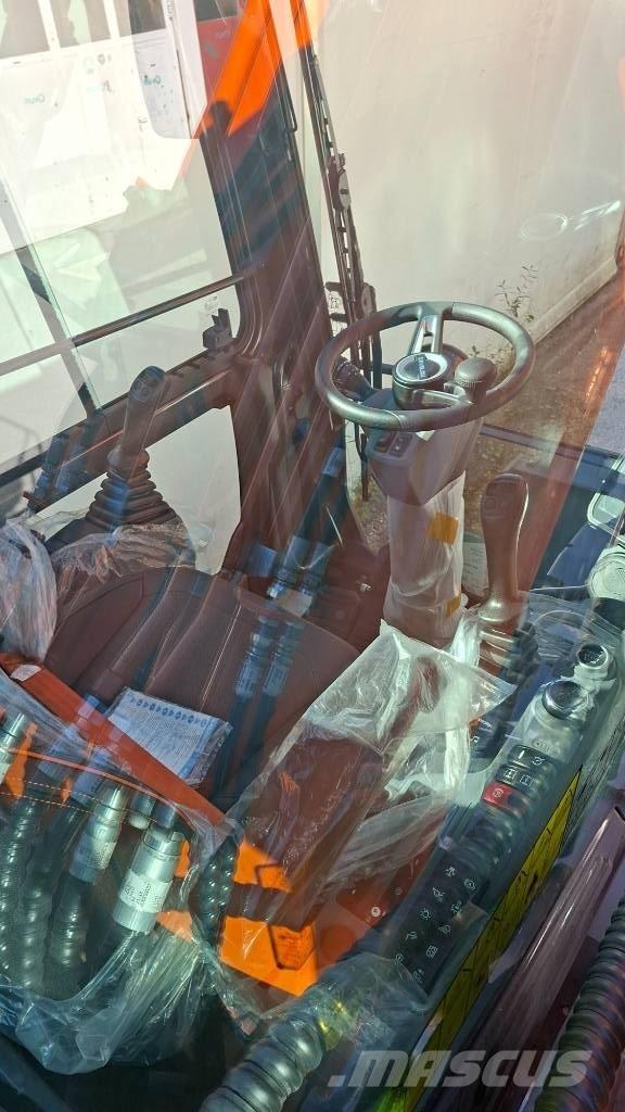 Develon DX 210 W-7 Pelle sur pneus