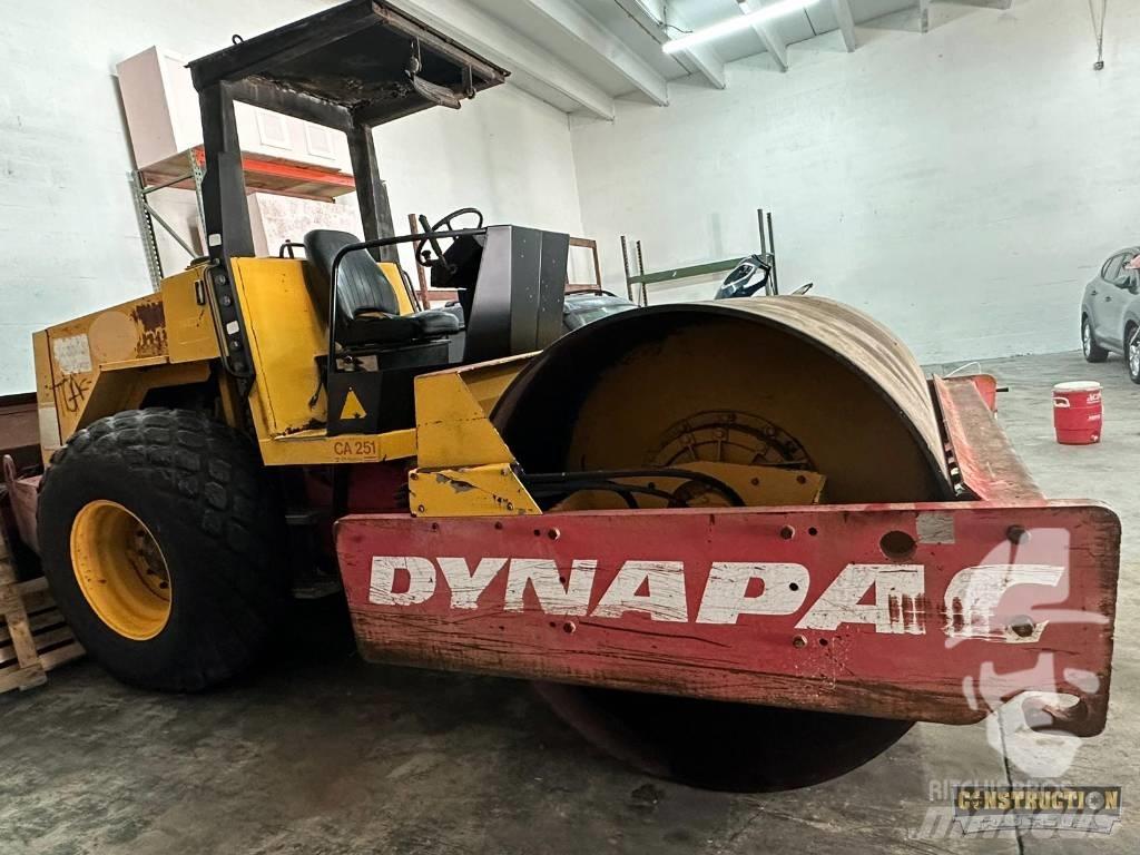Dynapac CA 251 D Rouleaux monocylindre