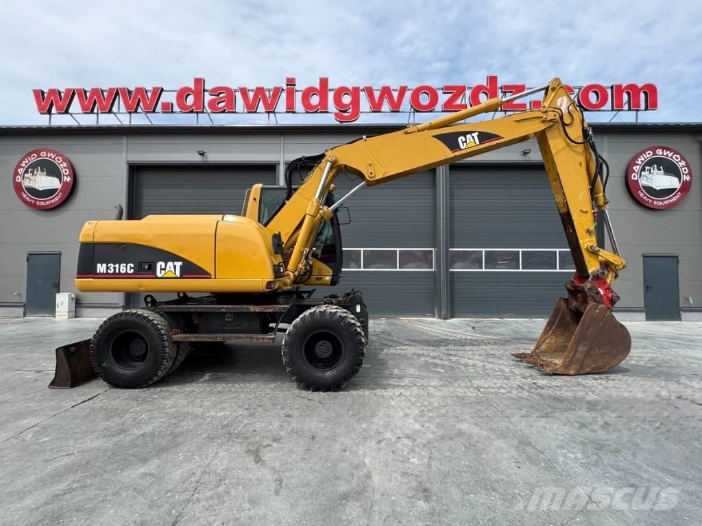 CAT M 316 C Pelle sur pneus