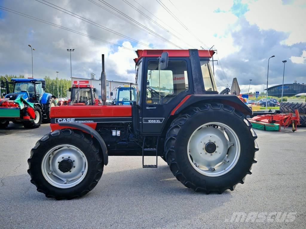 Case IH 1056 XL Tracteur