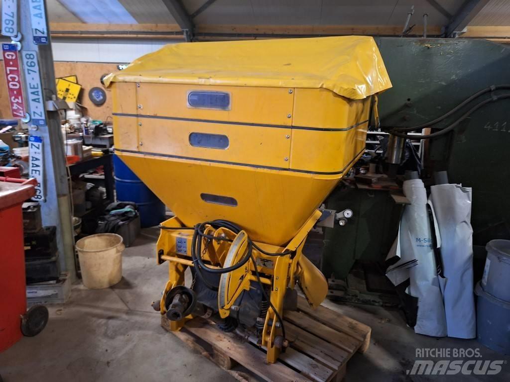 Bogballe S3 Sableuse et saleuse