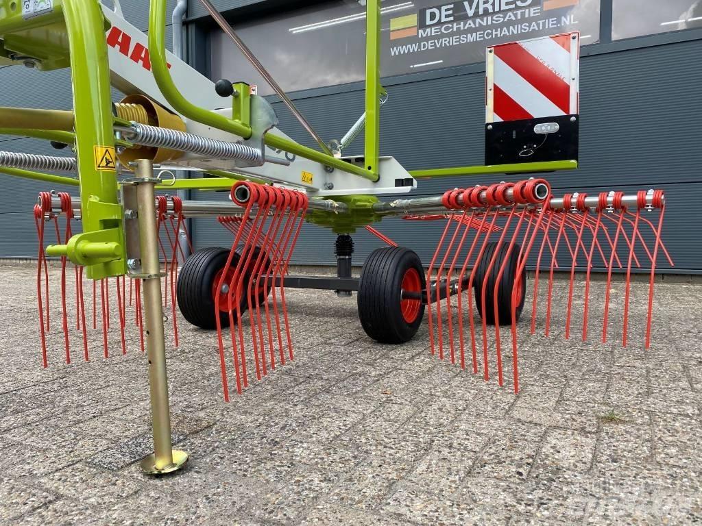 CLAAS liner 370 Andaineur