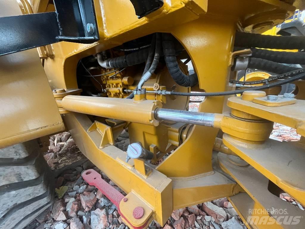 CAT 966H Chargeuse sur pneus
