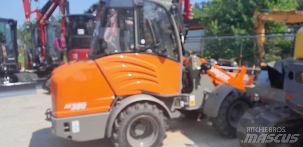 Weycor AR380 Chargeuse sur pneus