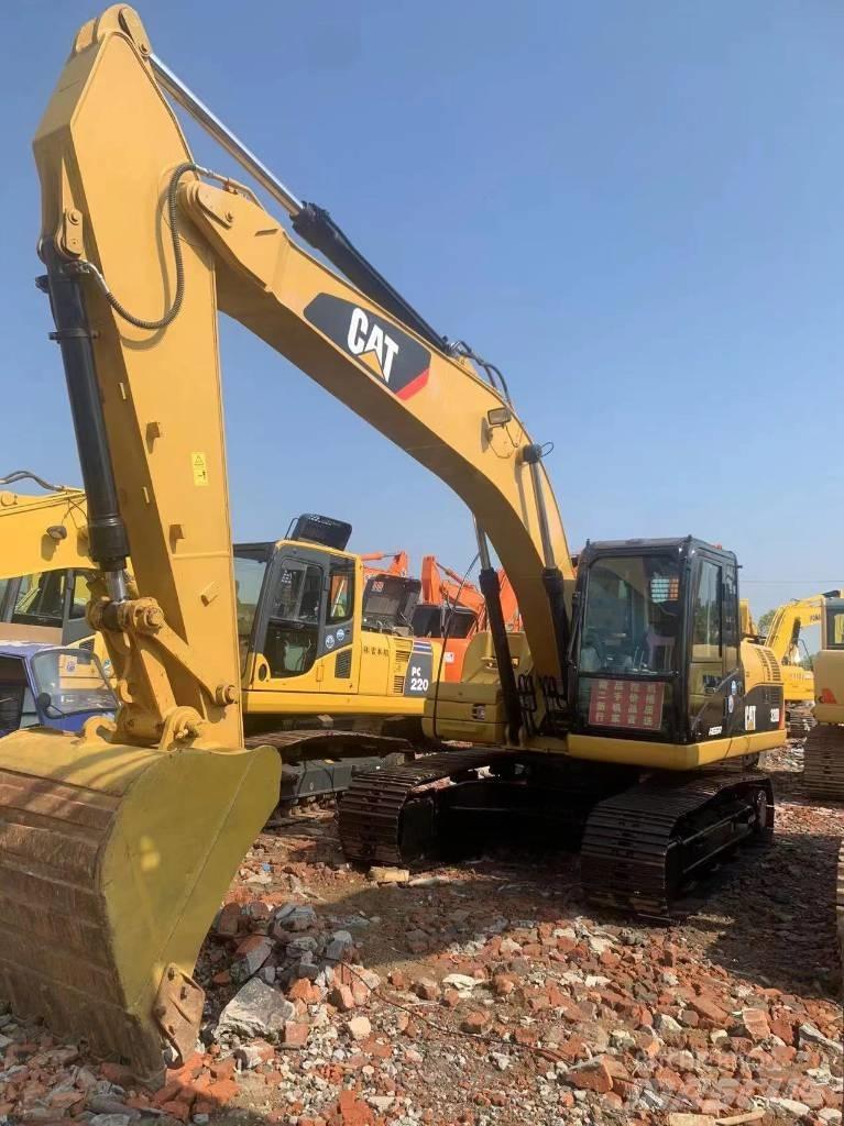 CAT 320 D Pelle sur chenilles