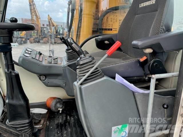 Liebherr A 314 Pelle sur pneus